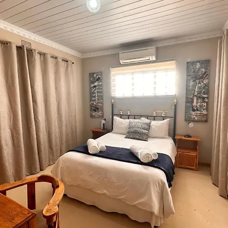 Farm Stay At Rosemary Cottage On Haldon Estate Bloemfontein Exterior photo